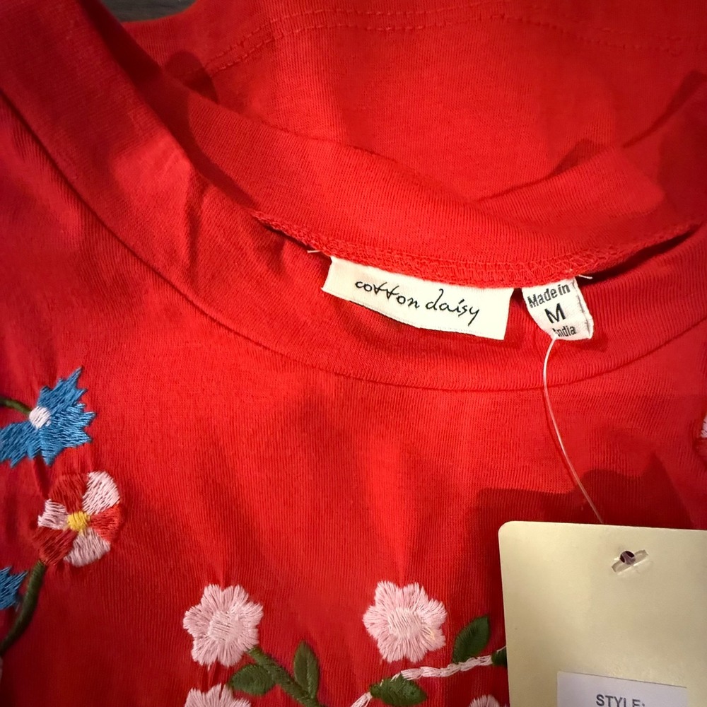 Cotton Daisy Women's M Red Embroidered Floral Sleeveless Top Boho Cottagecore NW - Picture 5 of 7